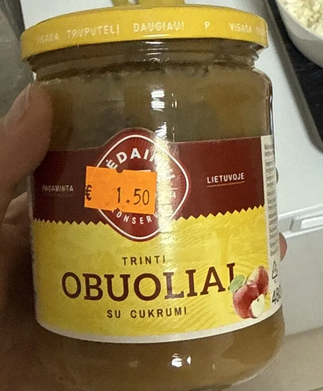 Obuoliai Trinti Su Cukrumi