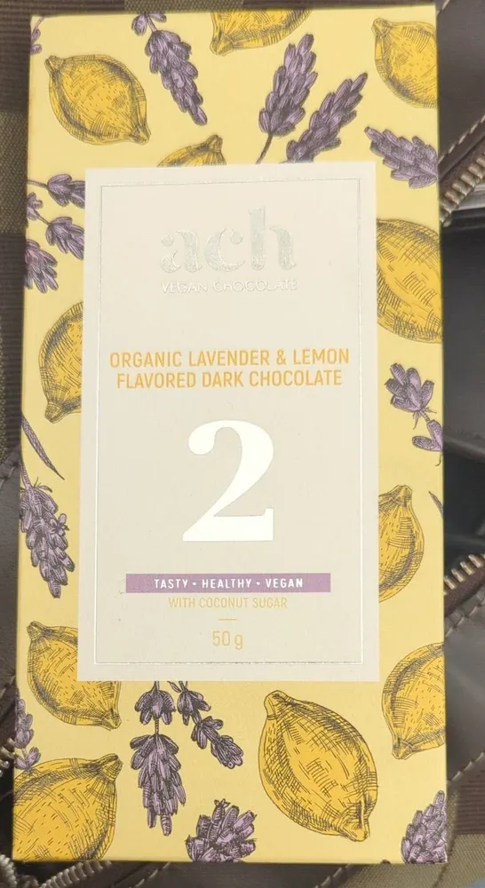 Organic levender ans lemon flavored dark chocolate
