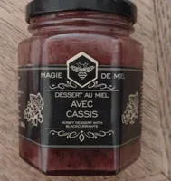 Dessert au miel avec cassis