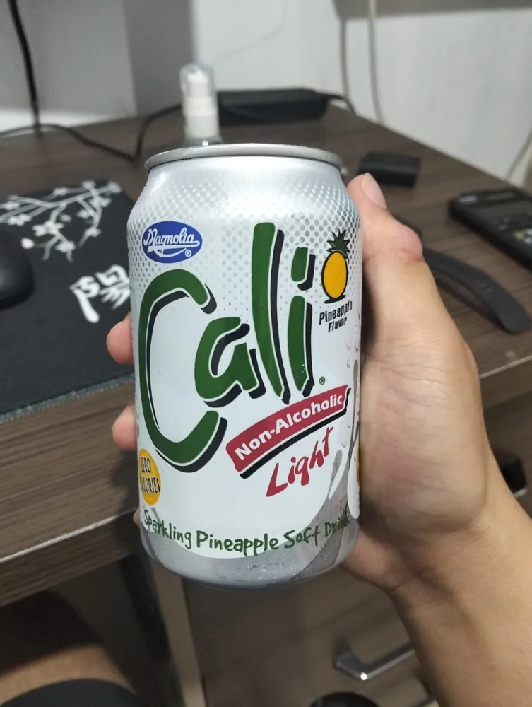 Cali Sparkling Apple in can