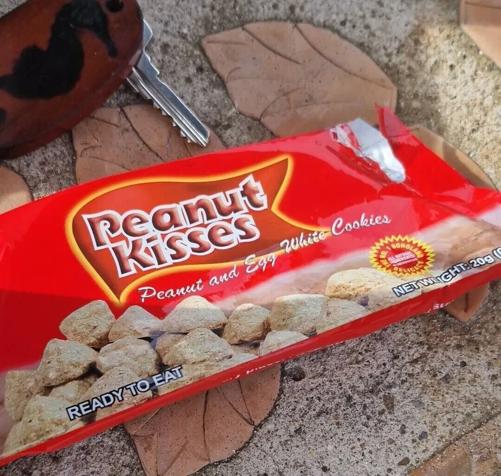 Peanut Kisses