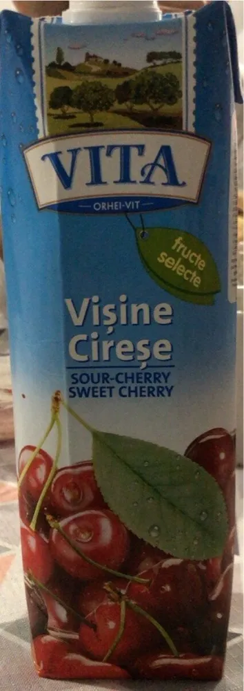 Sour-cherry nectar