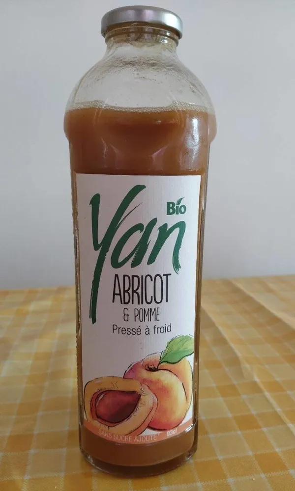 Abricot et pomme pressé à froid