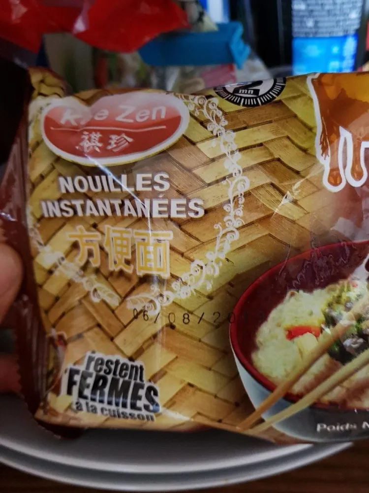 Nouilles instantanées