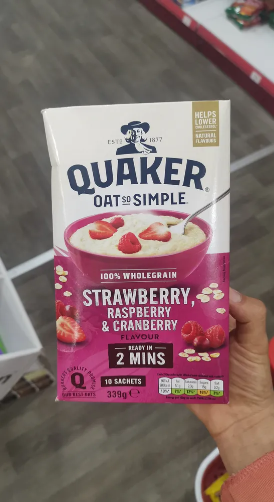 Strawberry Raspberry & Cranberry Flavour Microwaveable Oats