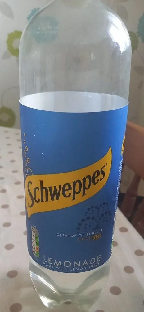 Schweppes lemonade