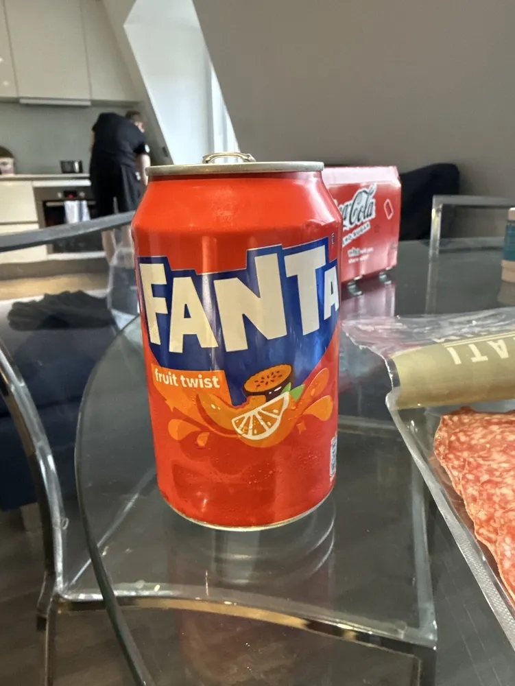 Fanta Fruit Twist