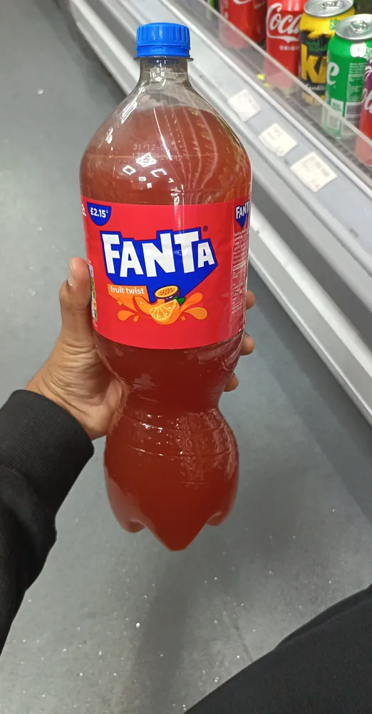 Fanta fruit twist