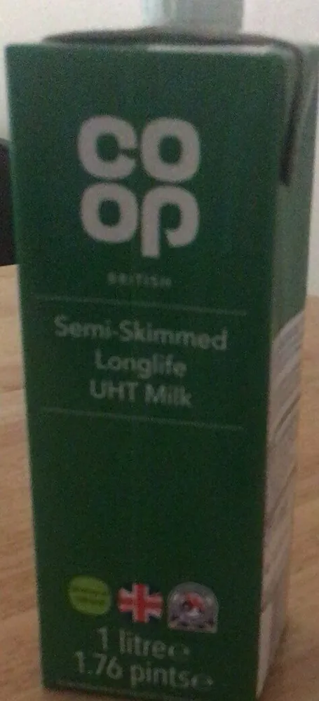 Semi skimmed long life milk