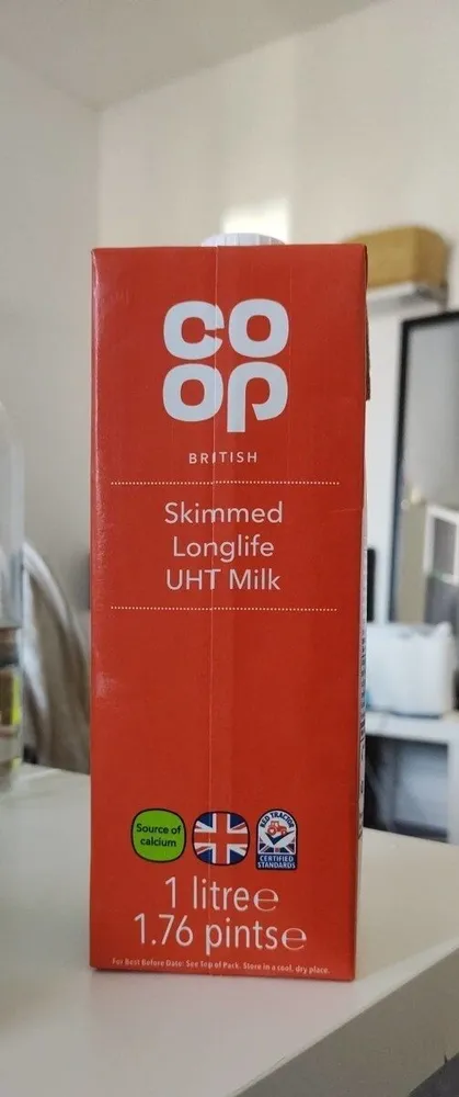 Skimmed Longlife UHT Milk