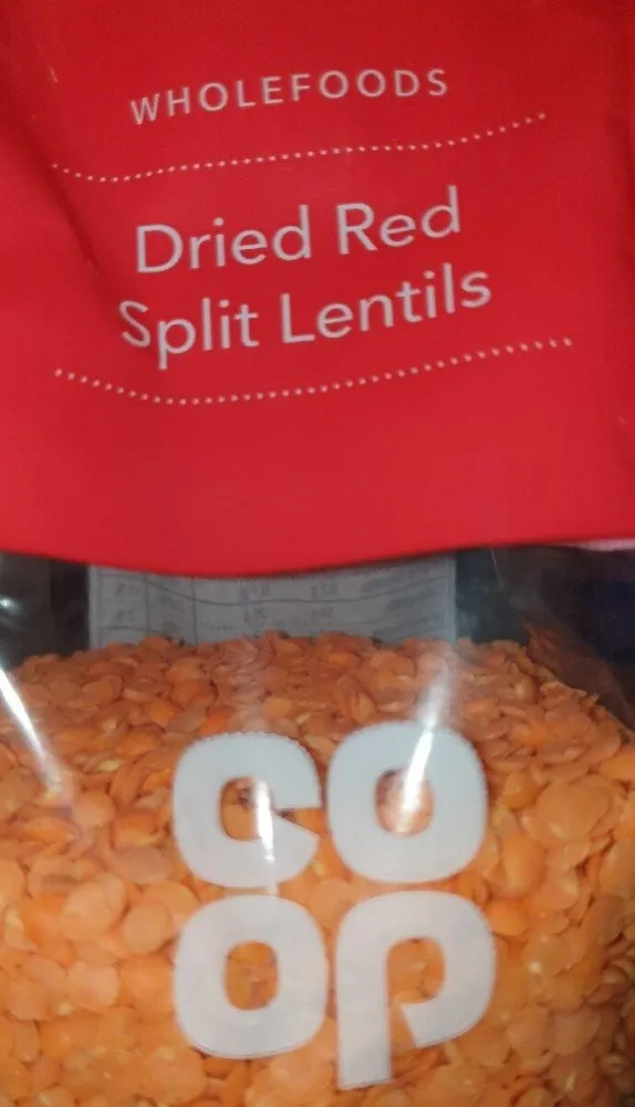 Dried red split lentils