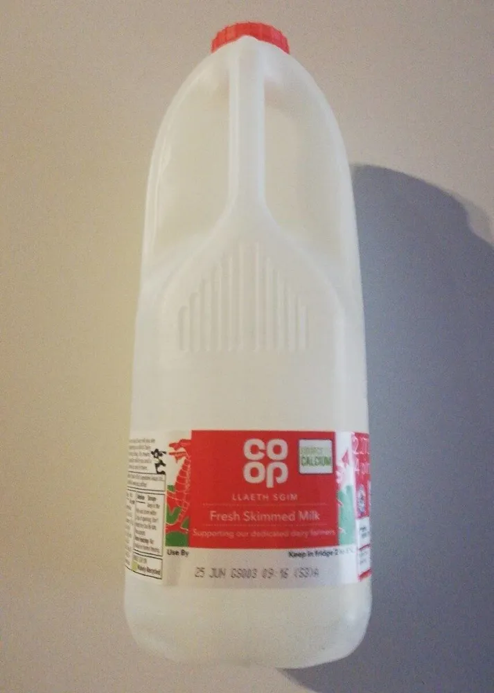 Co-op Llaeth Sgim/Fresh Skimmed Milk