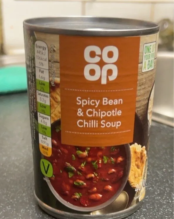Spicy bean & chipotle chilli soup