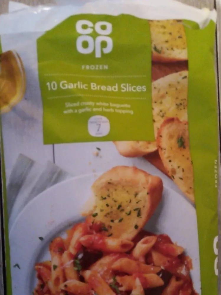 Garlic bread slices