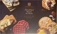 Slowly baked biscuits for cheese