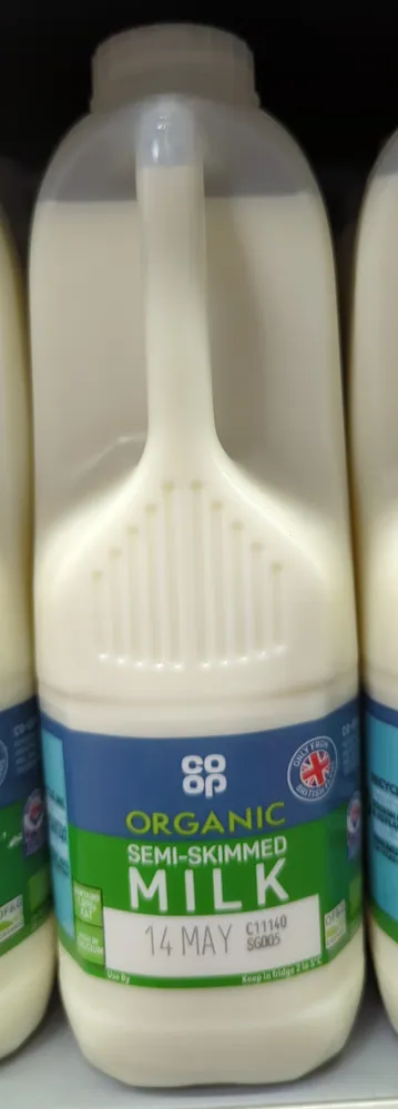 Fresh semi-skimmed milk