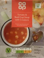 Tomato & basil cup soup with croutons