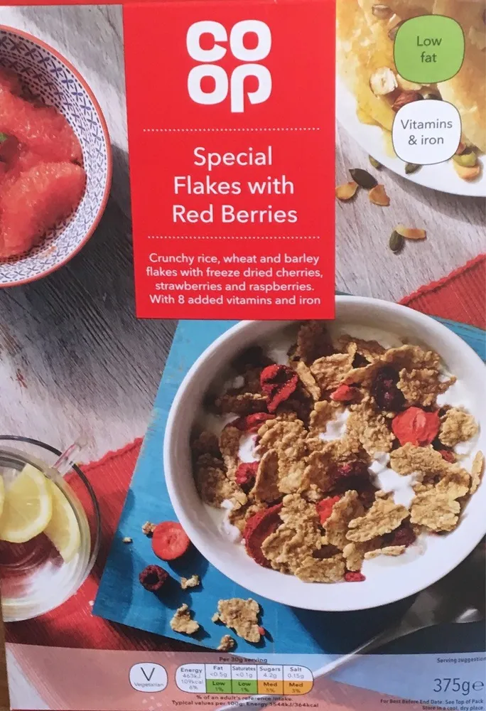 Special flakes with red berries