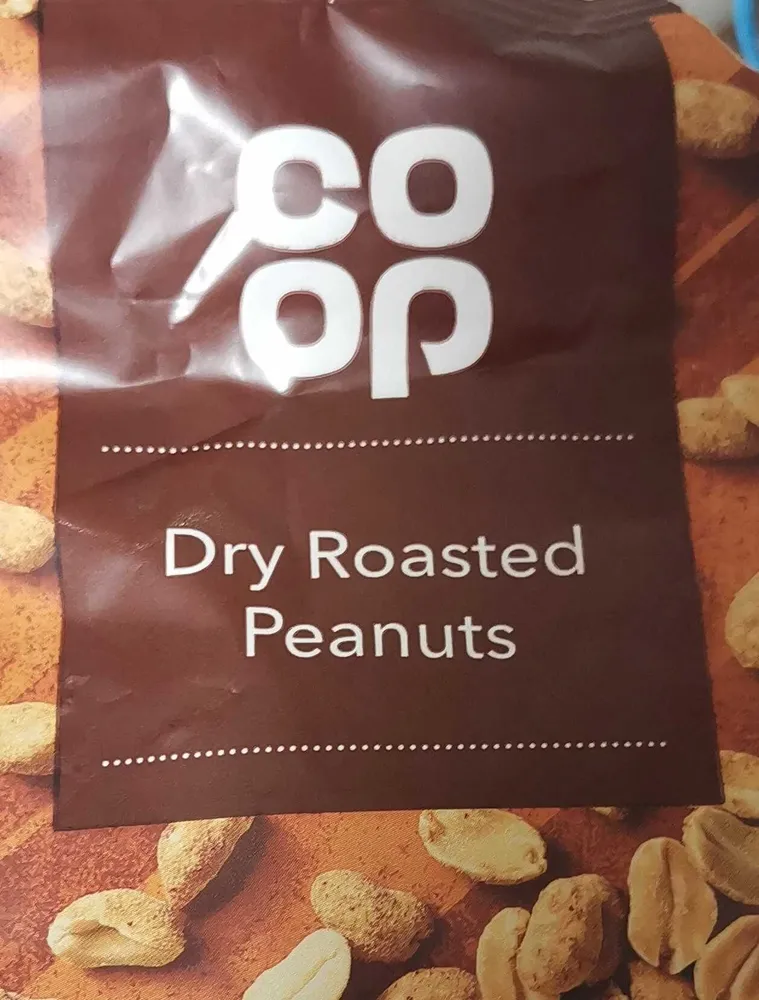 Dry roast peanuts