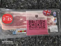 Outdoor bred smoked streaky bacon