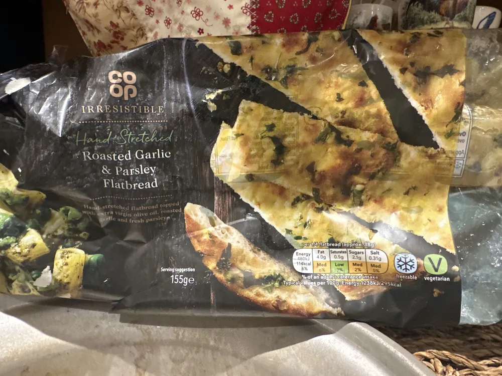 Roasted garlic & Parsley Flatbread
