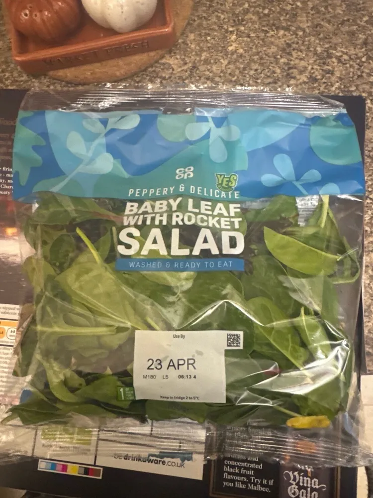 Baby leaf salad