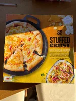 Stuffed Crust Cheese Feast Pizza