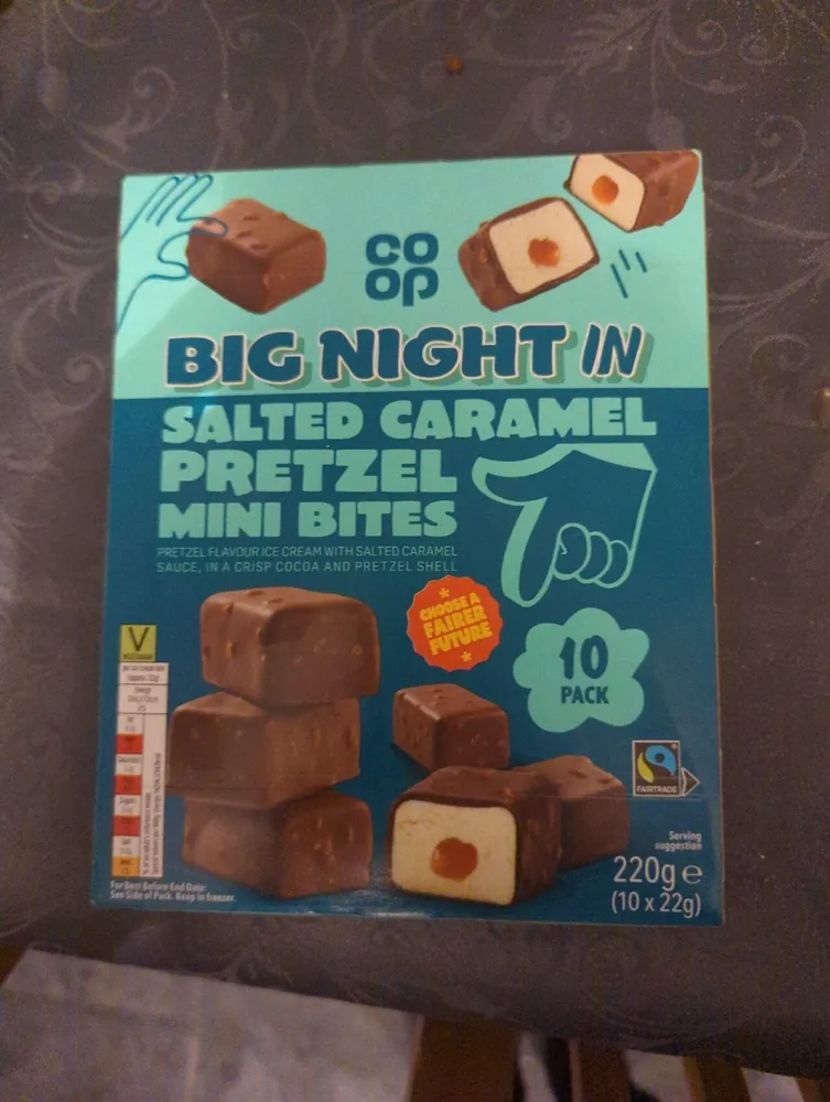 Salted Caramel Pretzel Mini Bites
