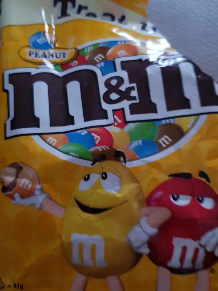 Peanut Chocolate Treat Bag
