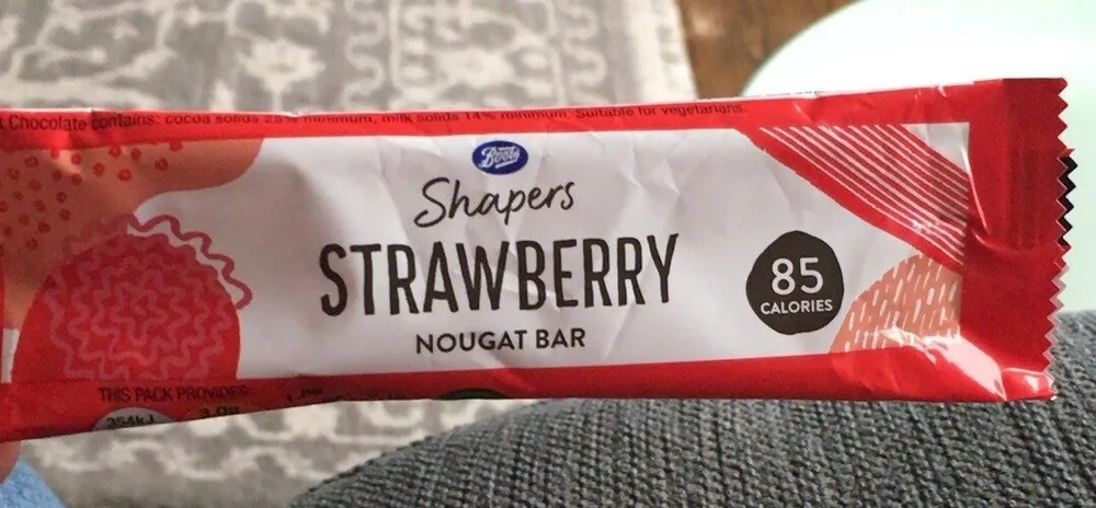 Shapers strawbery  nougat bar