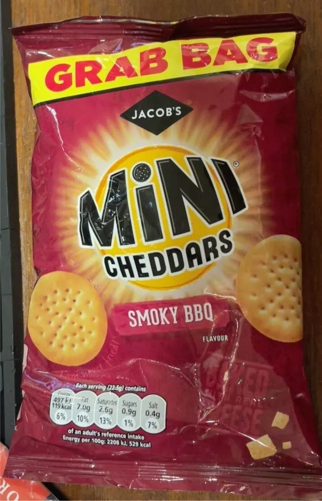 GRAB BAG <e JACOB'S MINI CHEDDERS SMOKY BBQ Each s