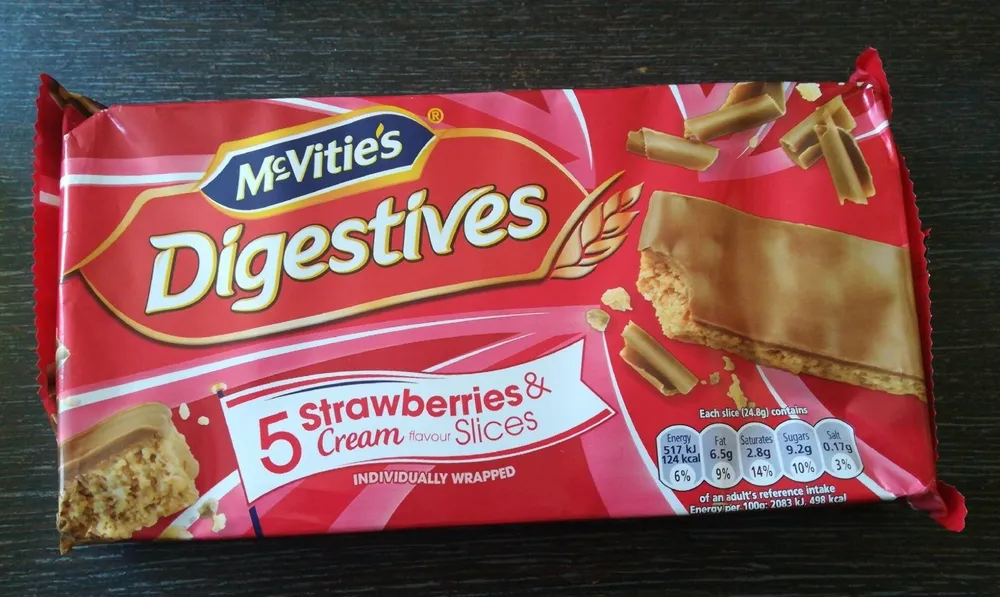 Digestives Strawberries & Cream Flavour Slices