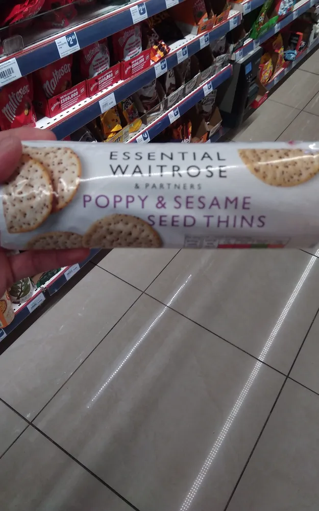 Poppy & sesame seed thins