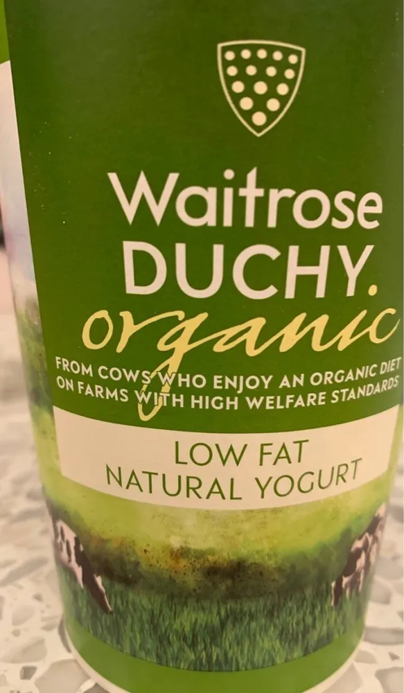 Low fat natural yogurt