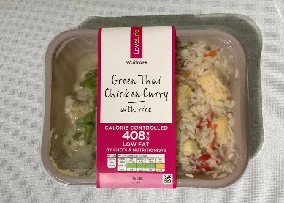 Green Thai chicken curry with rice