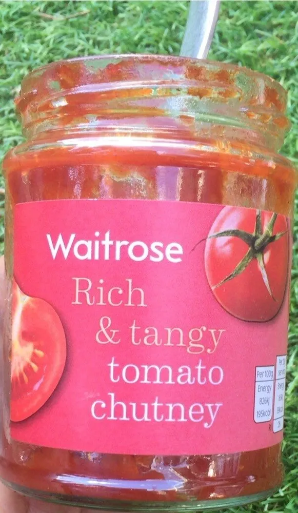 Rich tangy tomato chutney