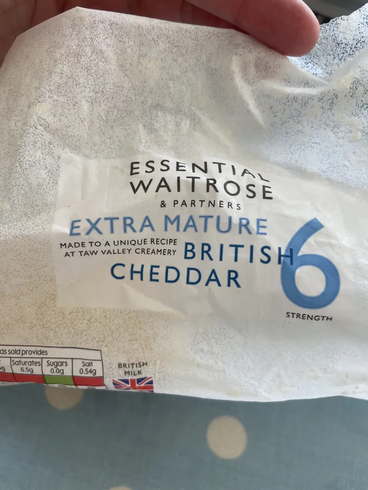English extra mature cheddar
