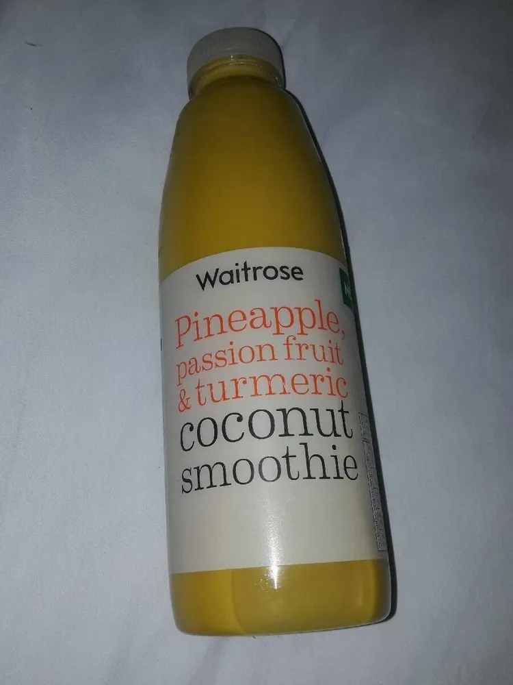 Pineapple, passion fruit&turmeric, coconut smoothie