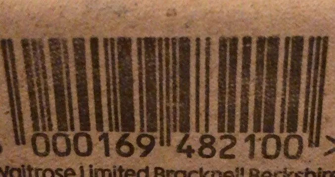 6 free range white eggs