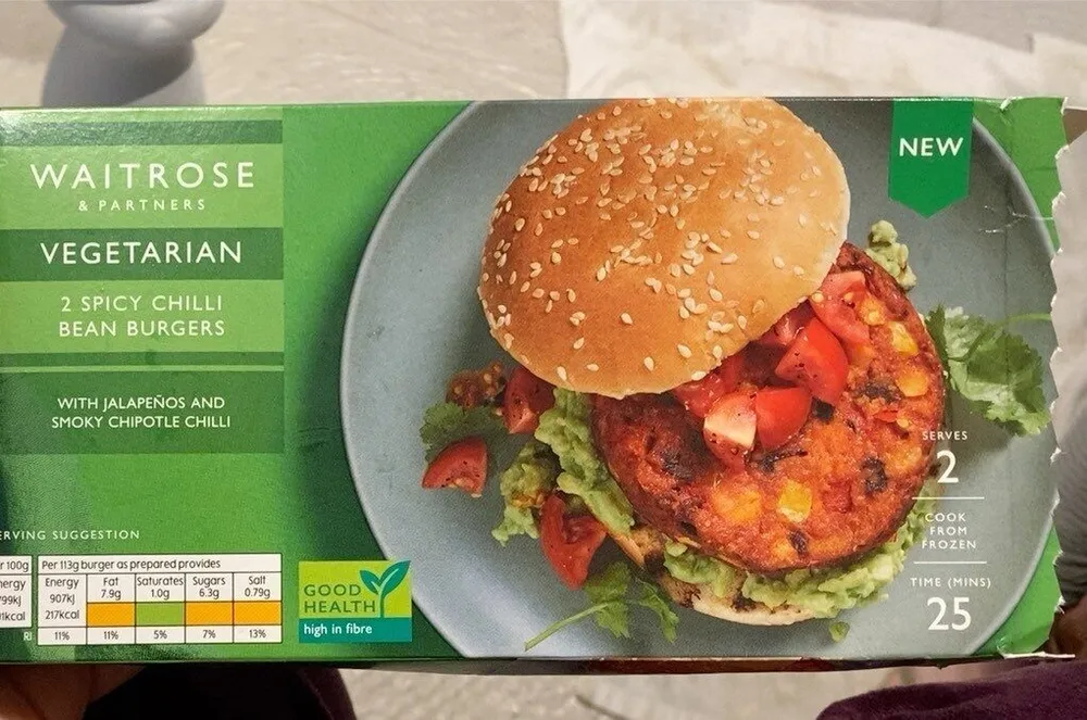 Spicy chilli bean burgers