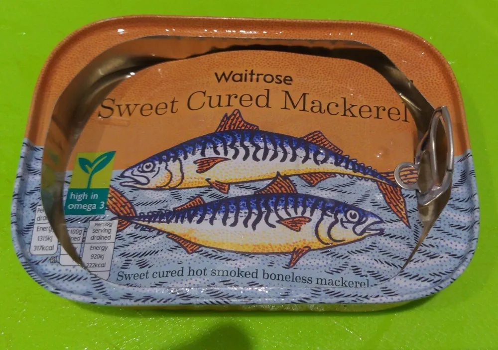Sweet cured hot smoked boneless mackerel in rapeseed oil