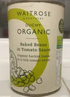 Baked beans in tomato sauce
