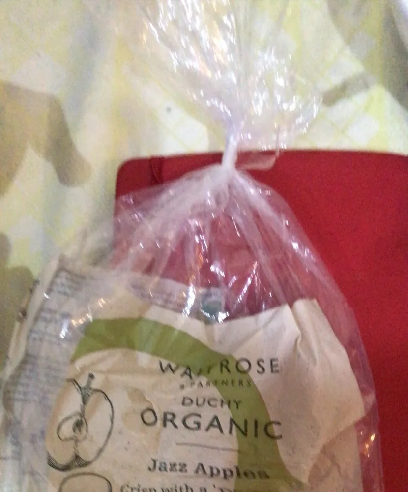 Duchy organic jazz apples