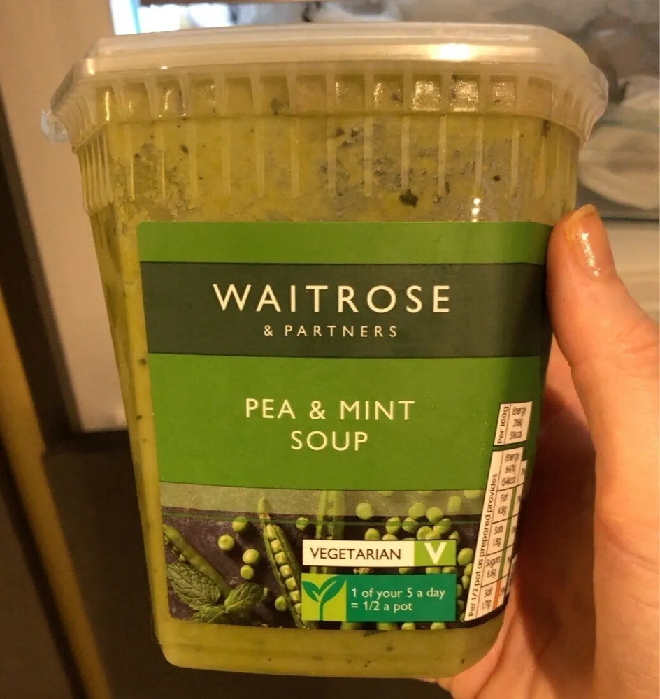 Pea and mint soup