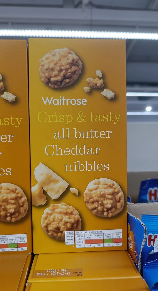 WR AB Cheddar Cheese Nibbles 100g