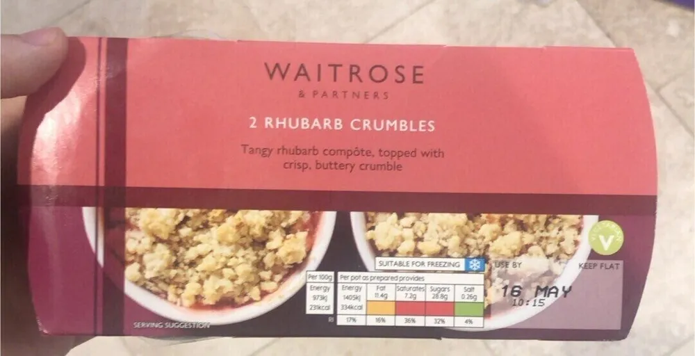 Rhubarb crumble