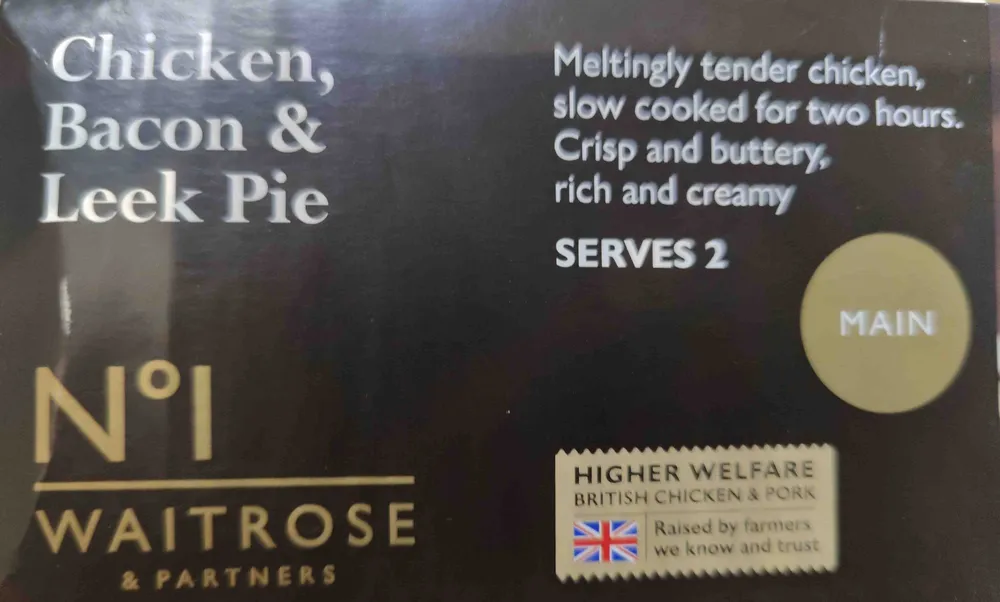 Chicken Bacon and leek pie