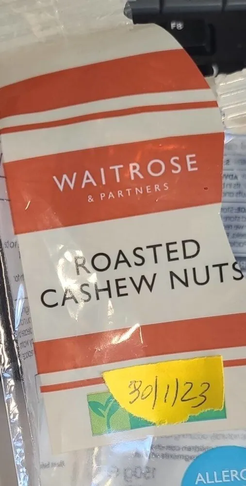 Roasted cashew nuts