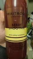 Berry smoothie with apple and banana