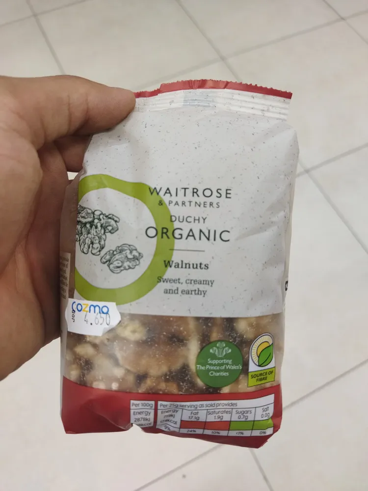 Waitrose مكسرات